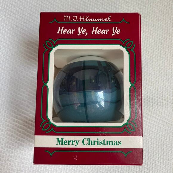 Vintage M.J. Hummel Christmas Ornament - Picture 2 of 6